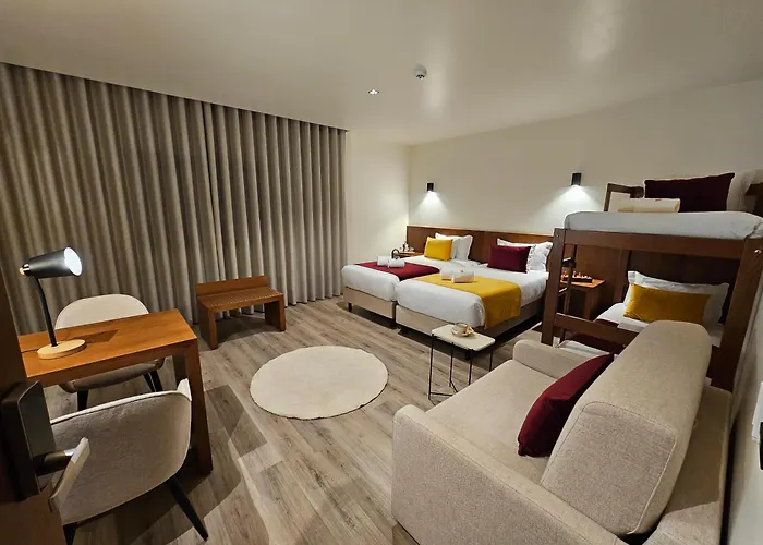 3M Hostel & Suites
