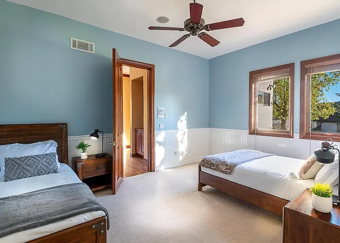 The Oaktree Estate By Fieldtrip - 7 Acre Private Resort With Pool Vineyard