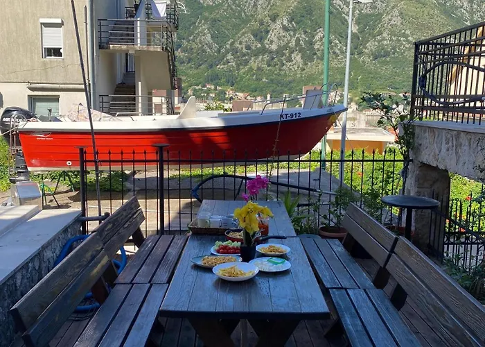 Themis Apartment