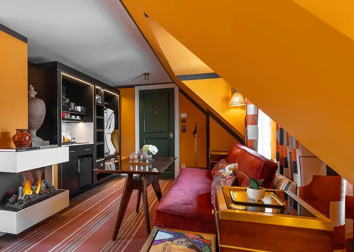 Boutique Hotel Muenchner Kindl- House Of Huetter, Small Luxury Hotels Of The World