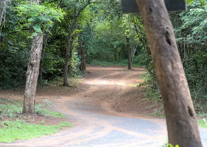 Mazuri Bush Cottages