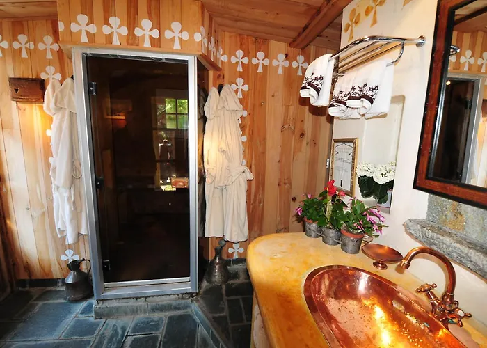 Hôtel Les Chalets de Philippe avec Jacuzzis Privatifs