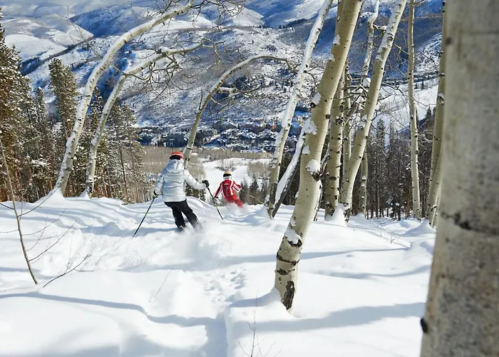 Walk To Mountain Base Studio For 4 & Pool