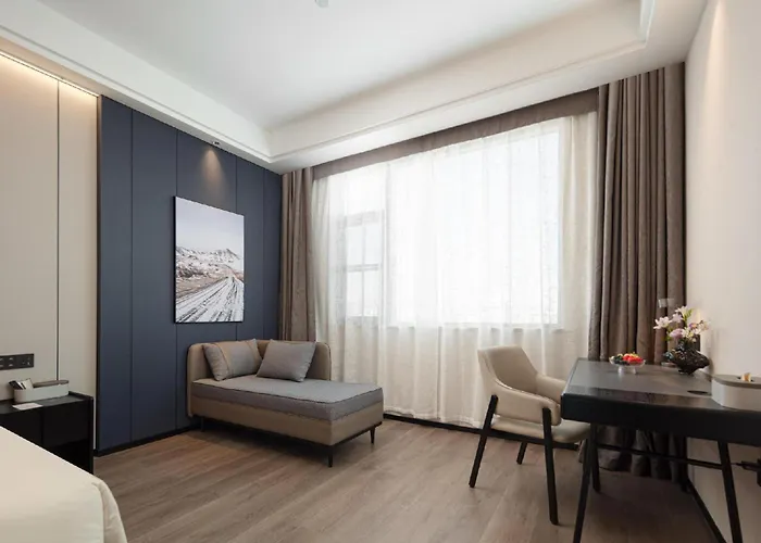 Atour X Hotel Ningbo Zhenhaizhuang Avenue