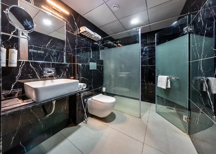 Lords Studio Inn, Jamnagar