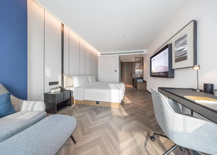Atour Hotel Jinan Jingshidong Road Medicine Valley