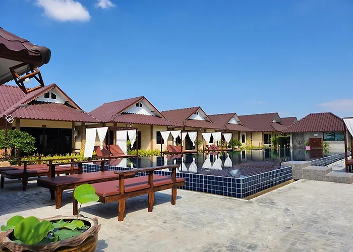 Bu-Gaan Sukhothai Village