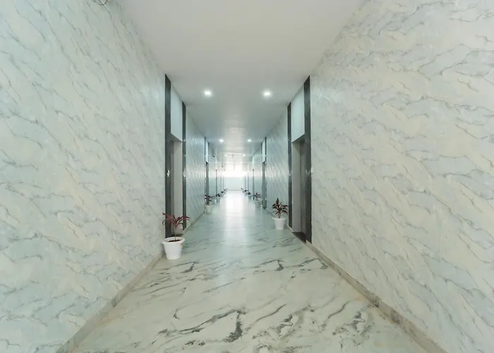 Hotel Aura