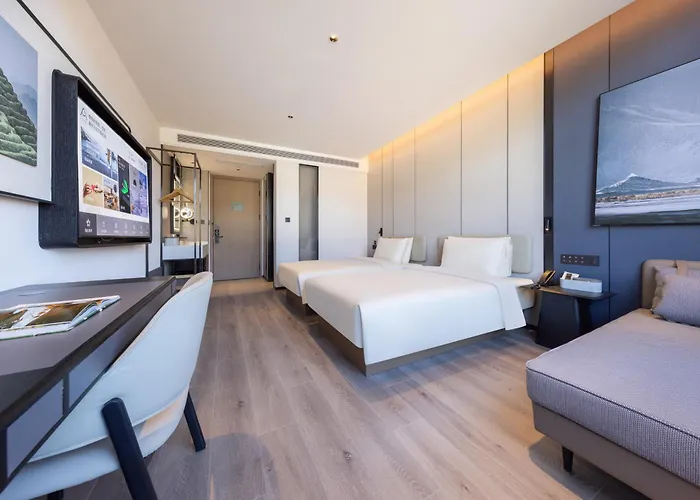 Atour Hotel Jinan Second Ring Road South Shandong University