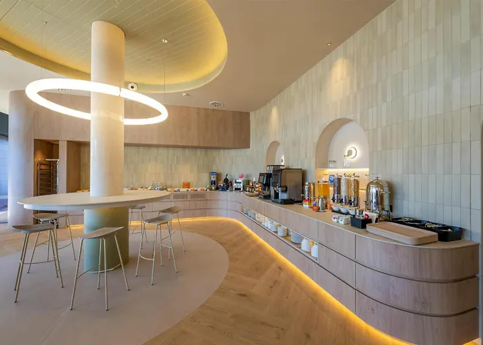Hampton By Hilton Alicante Airport