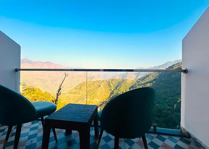Rock Pine View Cottage & Cafe, Mussoorie - Blissful View From Rooms
