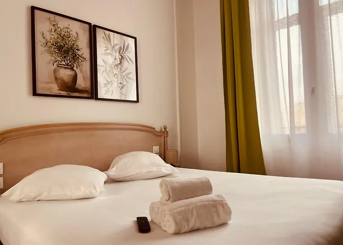 Hotel De La Paix