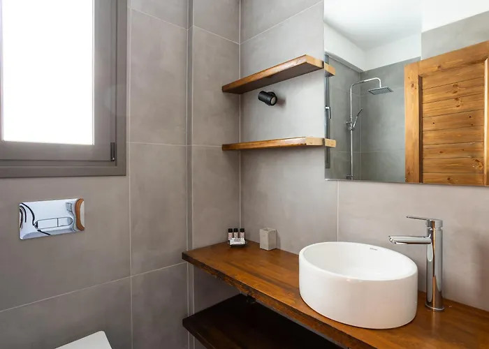Eneos Boutique Residences - Koroni Poolside & Garden Retreats