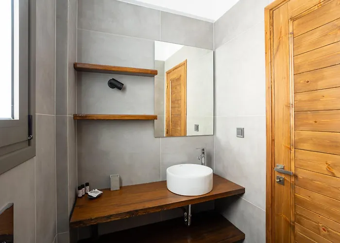Eneos Boutique Residences - Koroni Poolside & Garden Retreats