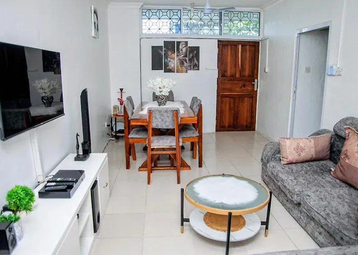 Affordable 2 Bedroom Apartment Near Stone Town