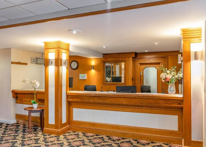 Carrington House Hotel
