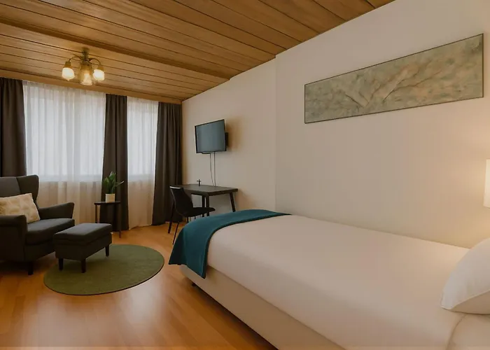 Flair Hotel Vier Jahreszeiten