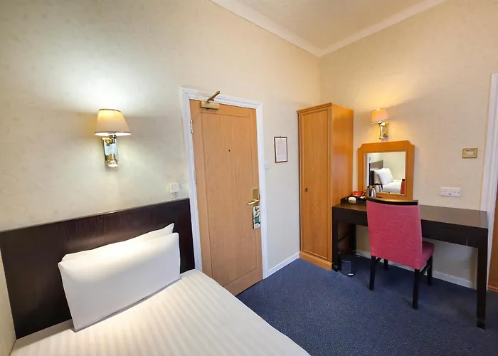 Ivy Bush Royal Hotel By Compass Hospitality