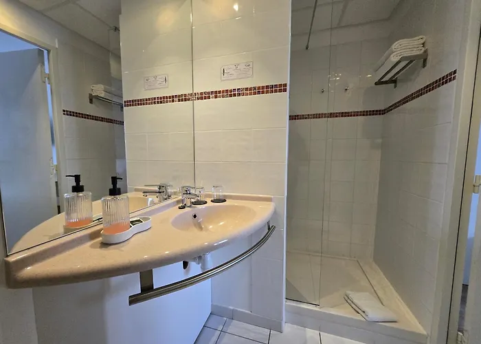 Hotel Le Saint-Genies