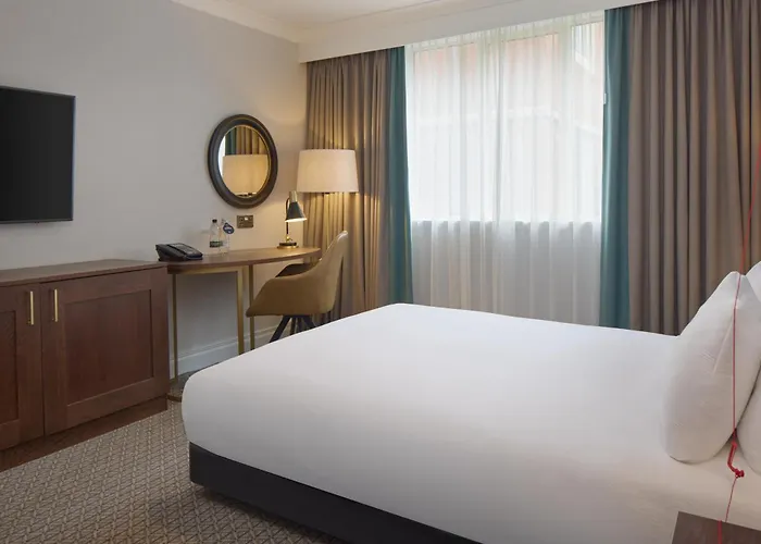 Doubletree By Hilton St. Anne'S Manor