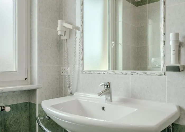 Hotel Nuova Barcaccia