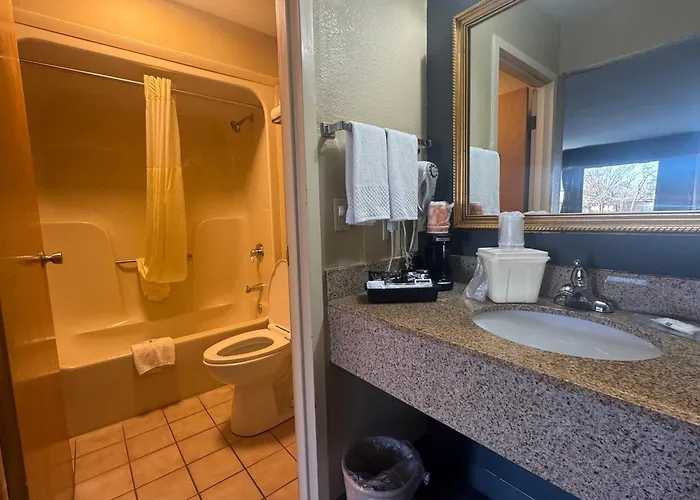 Quality Inn Kenly I-95