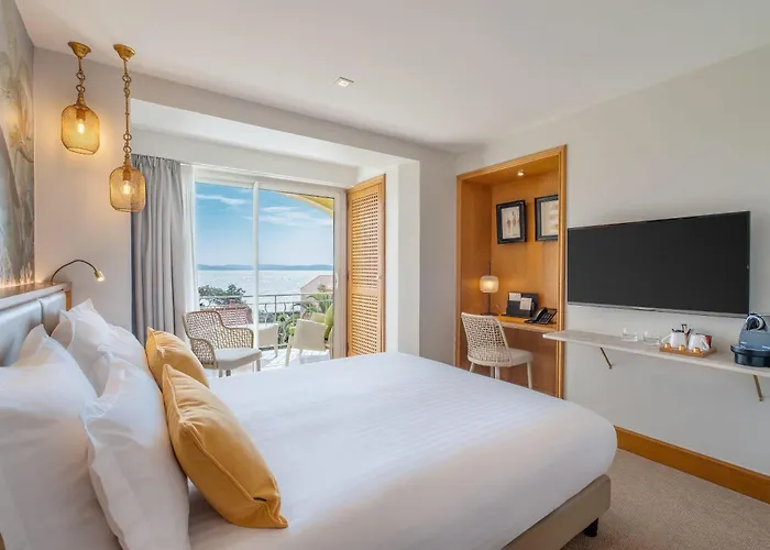 Best Western Premier Montfleuri