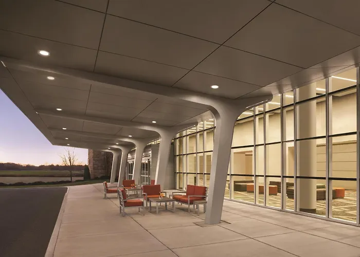 Hilton Knoxville Airport