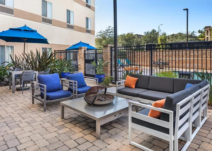 Hampton Inn & Suites Riverside/Corona East