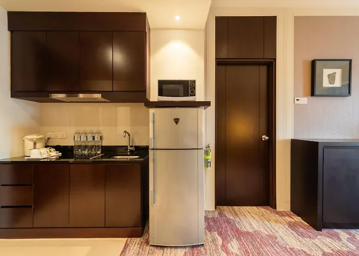 I Hotel Batam
