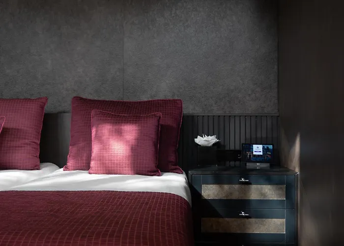 Hotel Sebastians