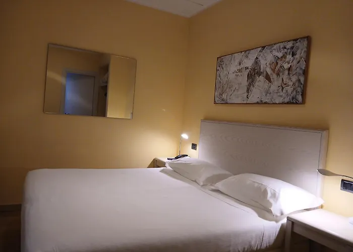 Hotel Chiaraluna