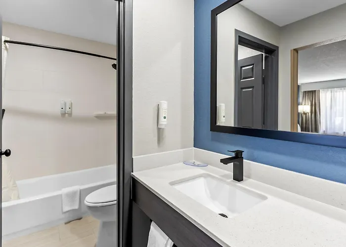 Quality Inn & Suites Florence Civic Center