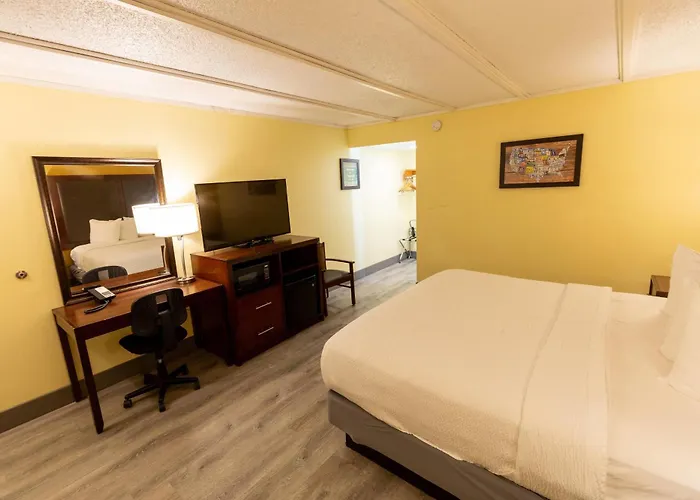 Kings House Motor Hotel, A Dazzler Select By Wyndham
