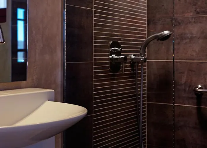 Themonies Luxury Suites