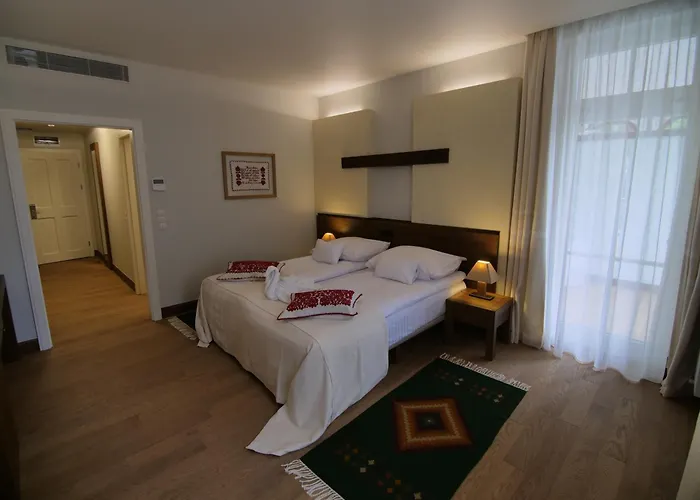 Hotel Pacsirta
