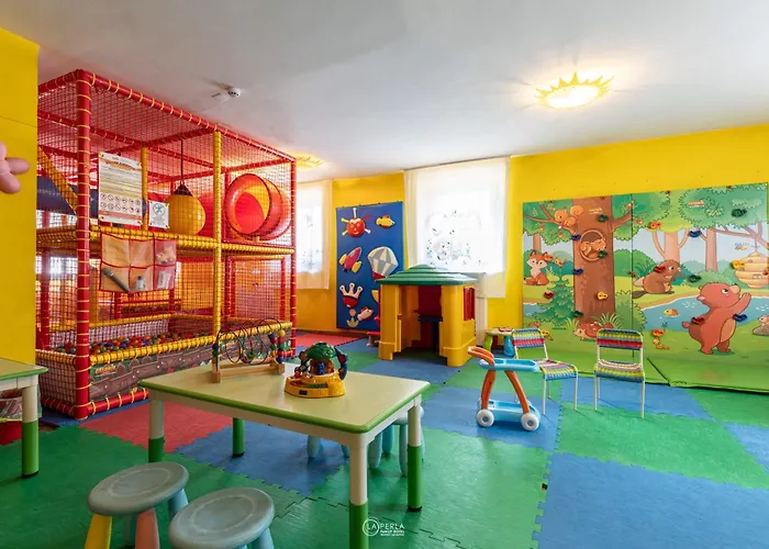 Family Hotel La Perla