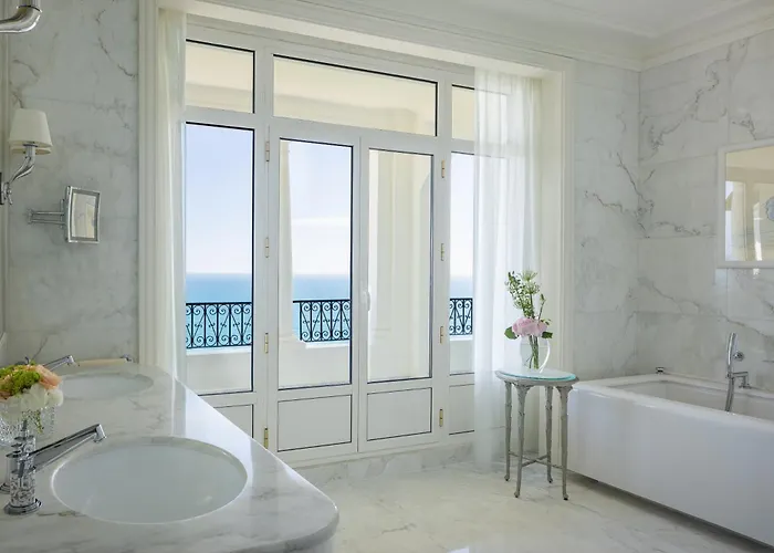 Grand-Hôtel du Cap-Ferrat, A Four Seasons Hotel