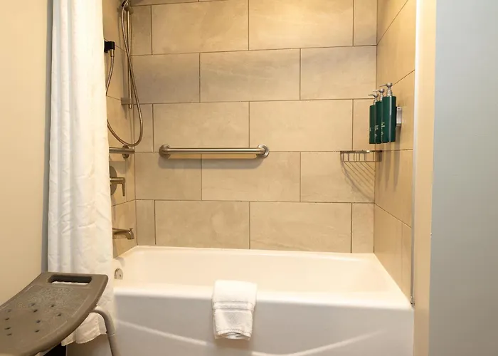 Doubletree By Hilton Austin, Mn