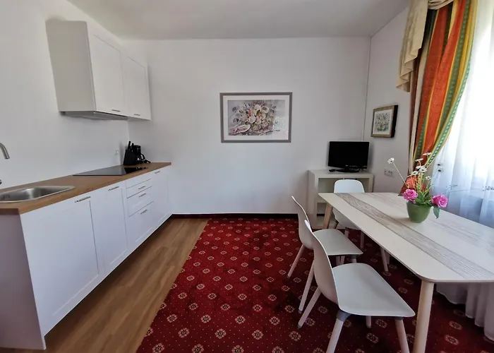 Garni Hotel Burgleitenhof