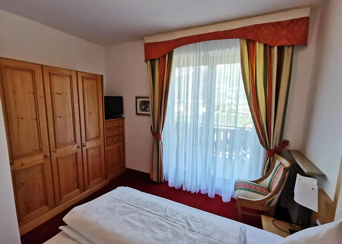 Garni Hotel Burgleitenhof
