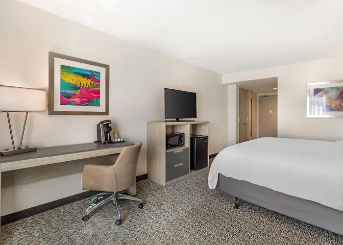 Holiday Inn Knoxville N - Merchant Drive By Ihg
