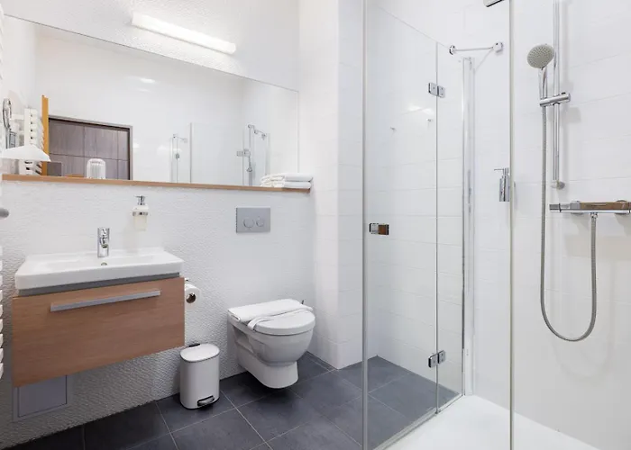 Hotel Vinice Hnanice