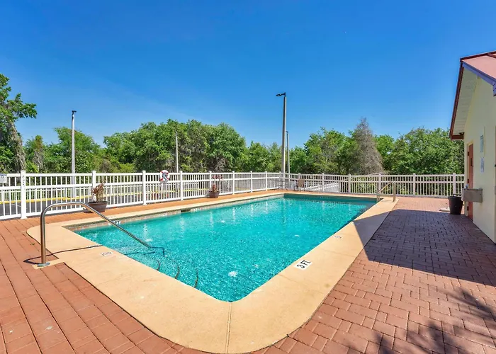 Wingate By Wyndham Leesburg Florida