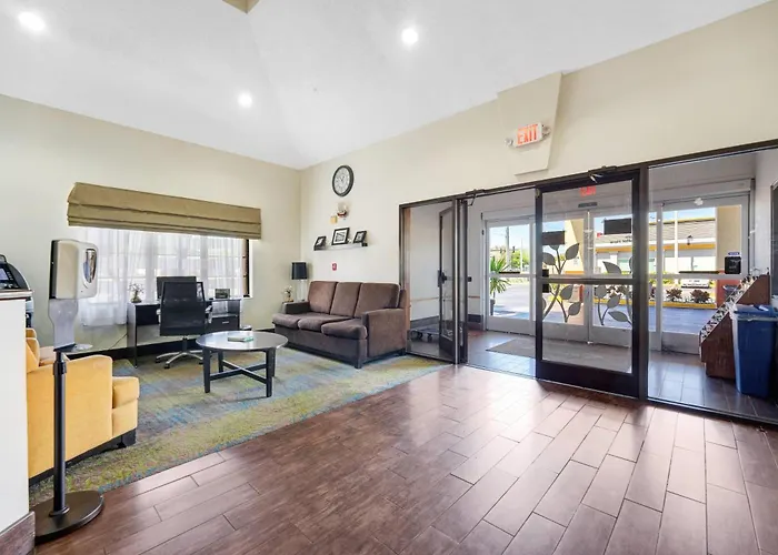 Wingate By Wyndham Leesburg Florida