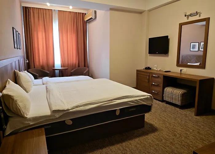 Hotel Emka