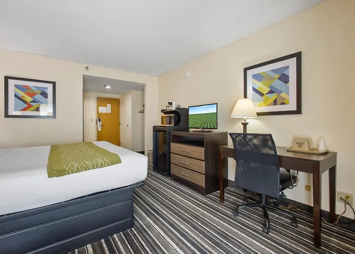 Crossroads Hotel&Huron Event Center