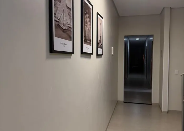 Paris Hotel