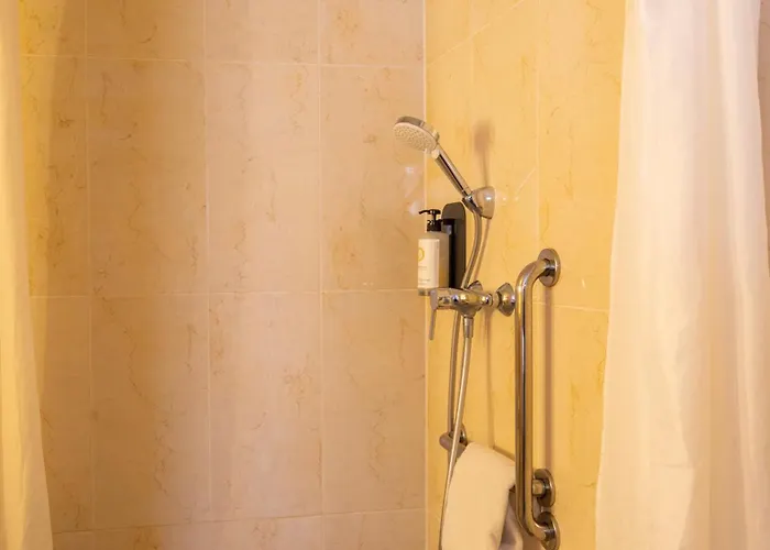 B&B HOTEL Lorient Lanester