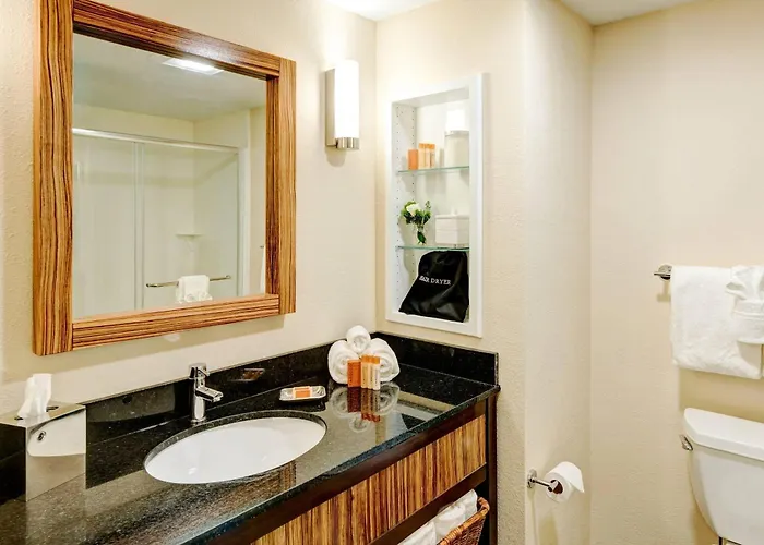 Garrison Hotel & Suites Dover-Portsmouth, An Ascend Collection Hotel